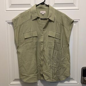 LOFT Woman’s Casual Light Green Button Down Shirt
